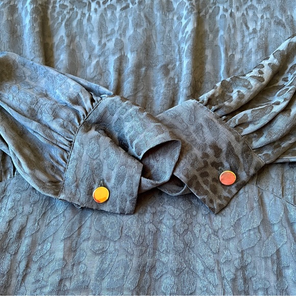 ❤️SOLD❤️ ZARA DRESS VISCOSE DARK TEAL ANIMAL PRINT FIT & FLARE FLOWY SZ MED - Picture 10 of 12